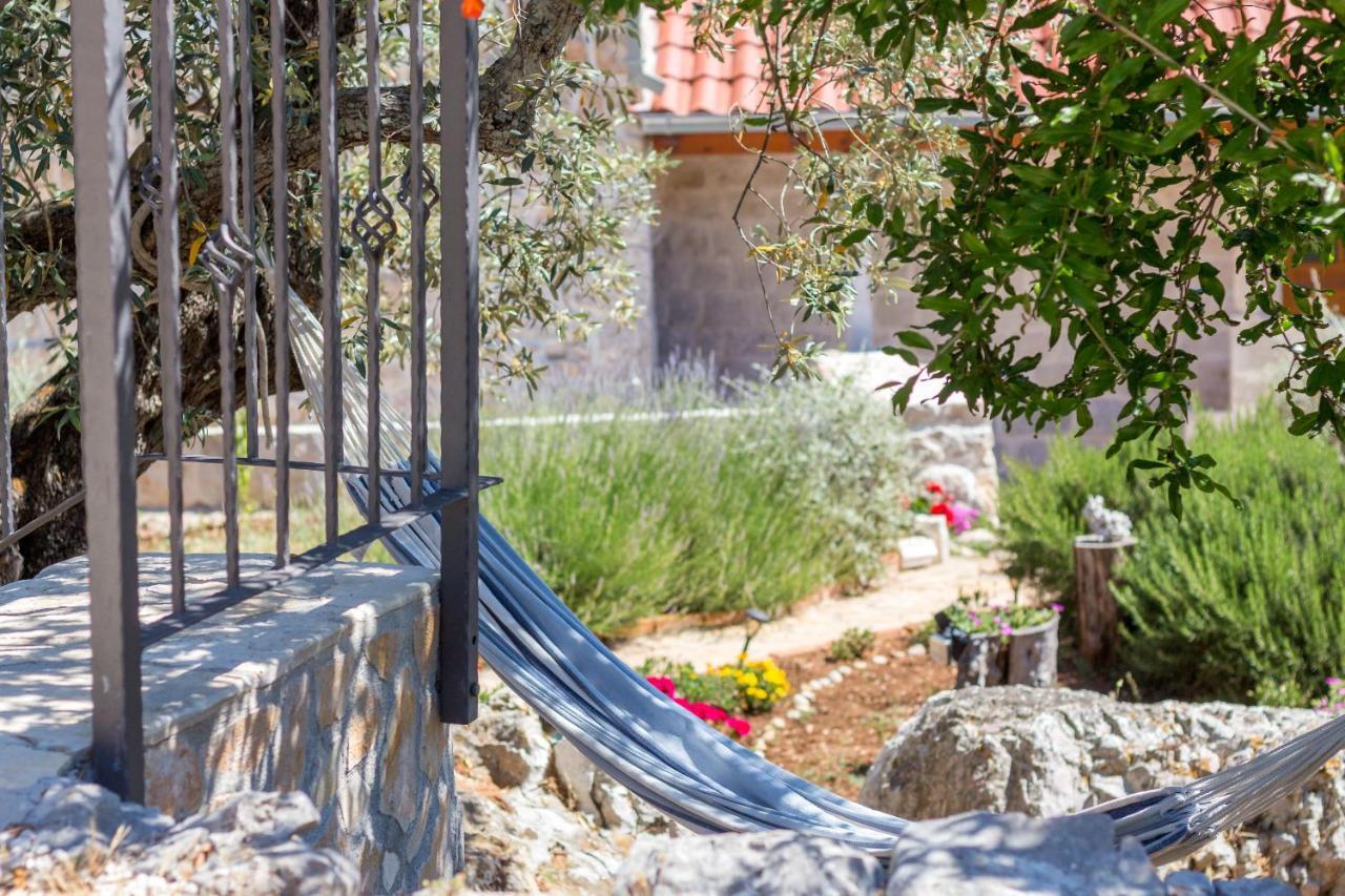 Olive Garden Apartment Ston Luaran gambar